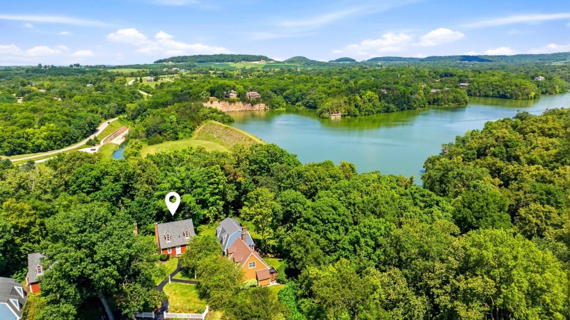 28 Thatcher, GALENA, Illinois 61036, 2 Bedrooms Bedrooms, ,1 BathroomBathrooms,Condominium,For Sale,Thatcher,202605189