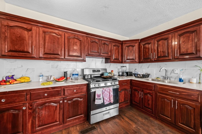 904 Prospect, ROCKFORD, Illinois 61107, 3 Bedrooms Bedrooms, ,1 BathroomBathrooms,House,For Sale,Prospect,202605190