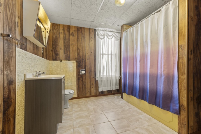 838 1st St, ROCKFORD, Illinois 61107, 3 Bedrooms Bedrooms, ,3 BathroomsBathrooms,House,For Sale,1st St,202605192