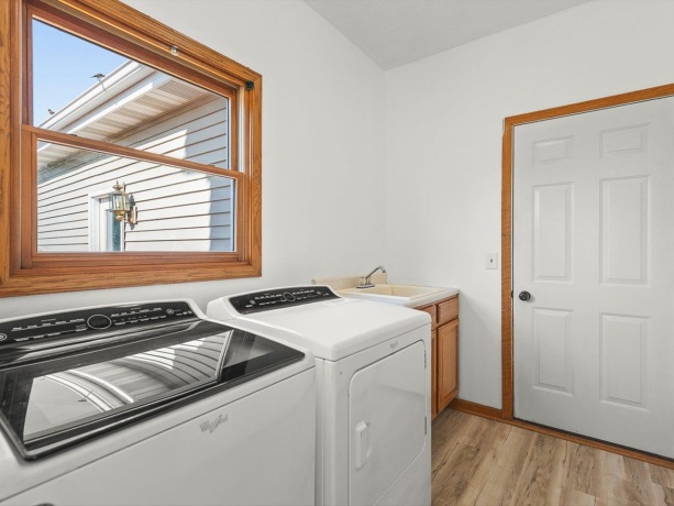 510 Zierke, WINNEBAGO, Illinois 61088, 3 Bedrooms Bedrooms, ,2 BathroomsBathrooms,House,For Sale,Zierke,202605193