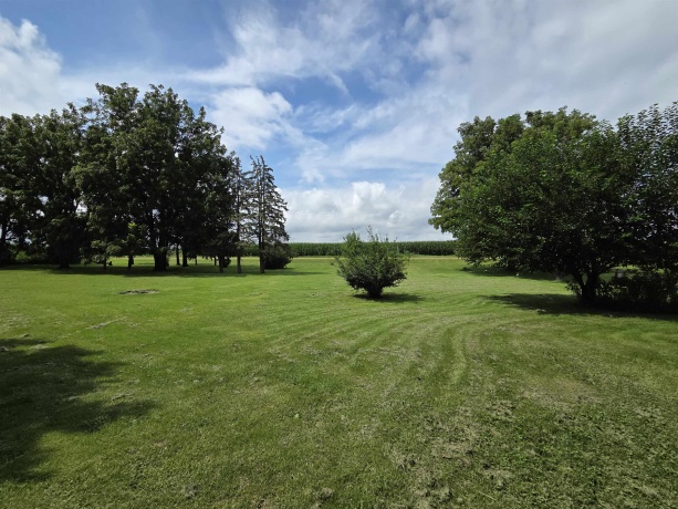 21 Summerhill, POLO, Illinois 61064, 3 Bedrooms Bedrooms, ,1 BathroomBathrooms,House,For Sale,Summerhill,202605194