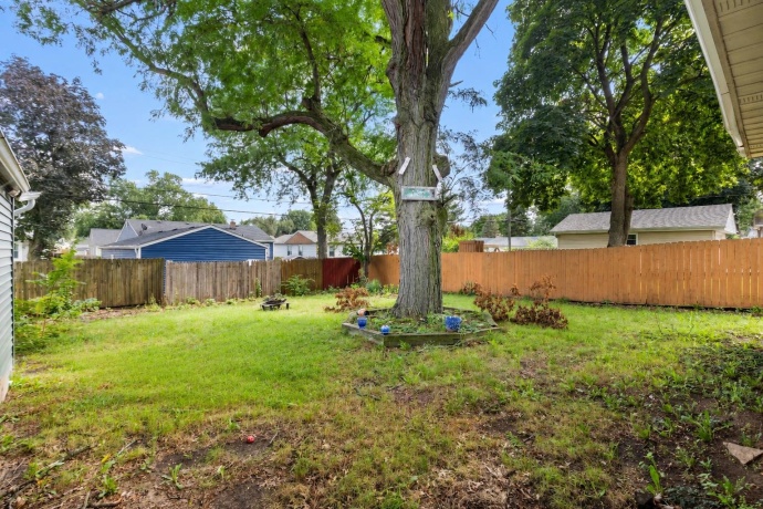 6319 Park Ridge, LOVES PARK, Illinois 61111, 3 Bedrooms Bedrooms, ,1 BathroomBathrooms,House,For Sale,Park Ridge,202605196