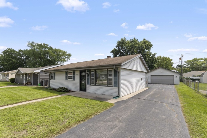 2013 EVANS, LOVES PARK, Illinois 61111, 3 Bedrooms Bedrooms, ,1 BathroomBathrooms,House,For Sale,EVANS,202605198