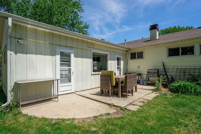 415 Genoa, GENOA, Illinois 60135, 3 Bedrooms Bedrooms, ,1 BathroomBathrooms,House,For Sale,Genoa,202605207