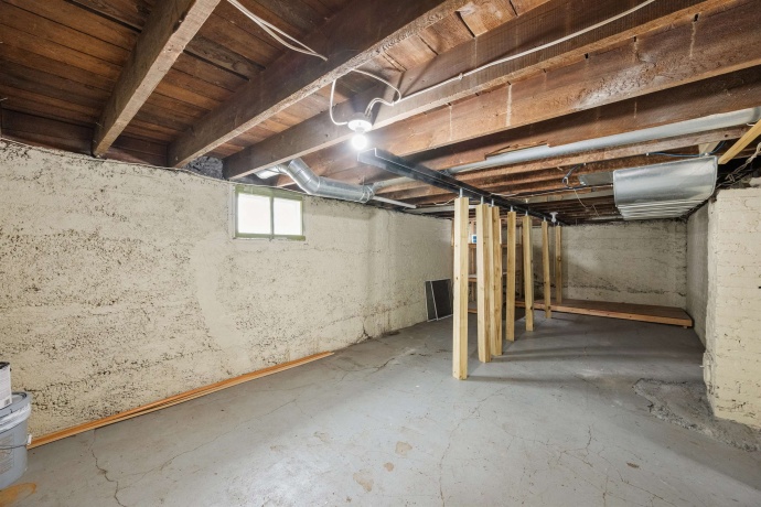 725 11th, DEKALB, Illinois 60115, 3 Bedrooms Bedrooms, ,1 BathroomBathrooms,House,For Sale,11th,202605208