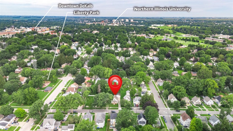 725 11th, DEKALB, Illinois 60115, 3 Bedrooms Bedrooms, ,1 BathroomBathrooms,House,For Sale,11th,202605208