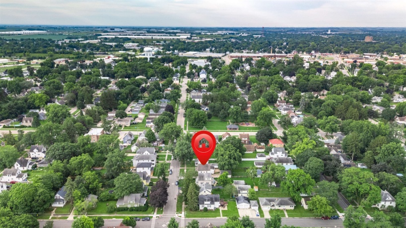 725 11th, DEKALB, Illinois 60115, 3 Bedrooms Bedrooms, ,1 BathroomBathrooms,House,For Sale,11th,202605208