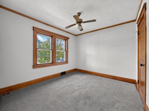 1022 13th, ROCKFORD, Illinois 61104, 3 Bedrooms Bedrooms, ,1 BathroomBathrooms,House,For Sale,13th,202605209