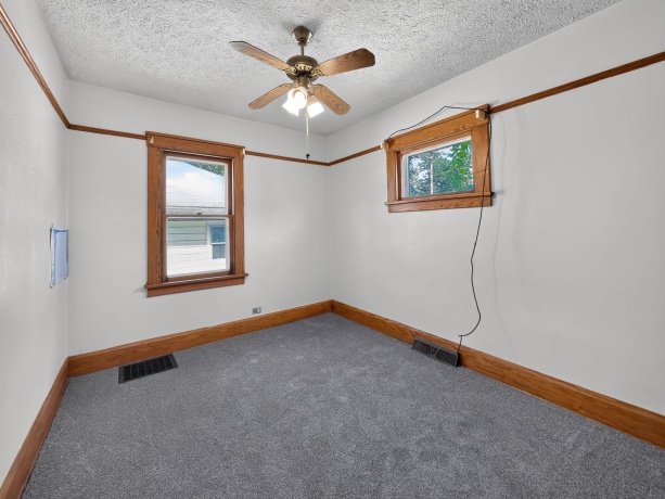 1022 13th, ROCKFORD, Illinois 61104, 3 Bedrooms Bedrooms, ,1 BathroomBathrooms,House,For Sale,13th,202605209