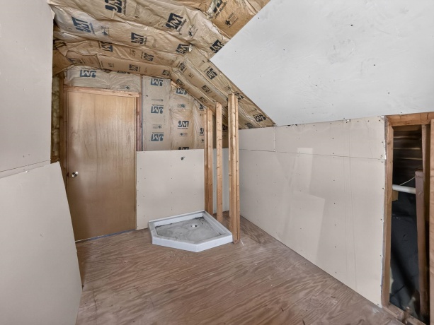 1022 13th, ROCKFORD, Illinois 61104, 3 Bedrooms Bedrooms, ,1 BathroomBathrooms,House,For Sale,13th,202605209