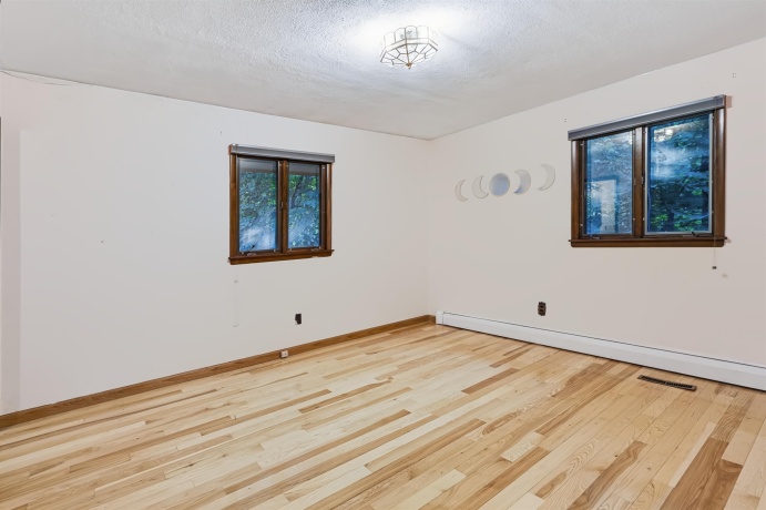 7901 Louella, ROSCOE, Illinois 61073, 5 Bedrooms Bedrooms, ,2 BathroomsBathrooms,House,For Sale,Louella,202605025