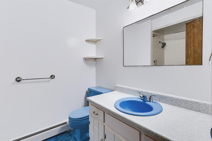 7901 Louella, ROSCOE, Illinois 61073, 5 Bedrooms Bedrooms, ,2 BathroomsBathrooms,House,For Sale,Louella,202605025