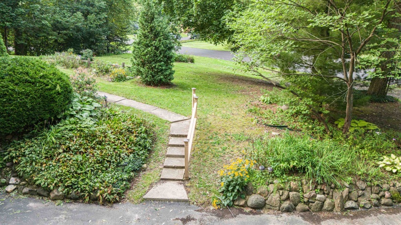 7901 Louella, ROSCOE, Illinois 61073, 5 Bedrooms Bedrooms, ,2 BathroomsBathrooms,House,For Sale,Louella,202605025