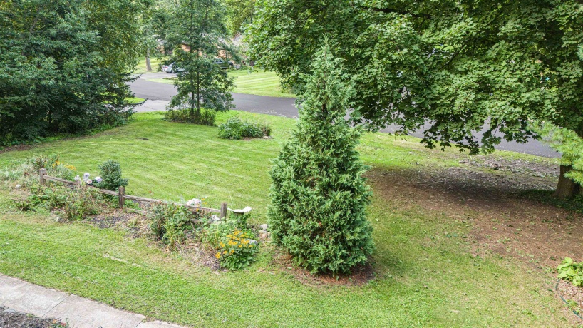 7901 Louella, ROSCOE, Illinois 61073, 5 Bedrooms Bedrooms, ,2 BathroomsBathrooms,House,For Sale,Louella,202605025