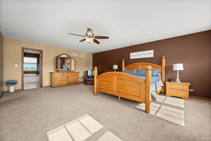 103 Evergreen, KIRKLAND, Illinois 60146, 5 Bedrooms Bedrooms, ,3 BathroomsBathrooms,House,For Sale,Evergreen,202605210