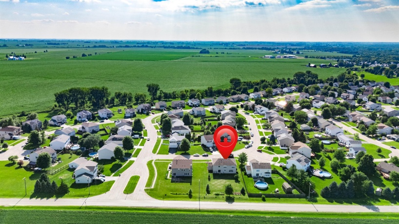 103 Evergreen, KIRKLAND, Illinois 60146, 5 Bedrooms Bedrooms, ,3 BathroomsBathrooms,House,For Sale,Evergreen,202605210