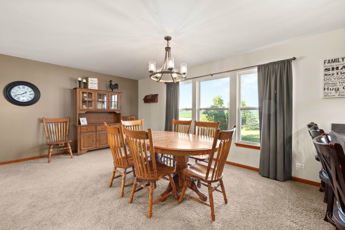 103 Evergreen, KIRKLAND, Illinois 60146, 5 Bedrooms Bedrooms, ,3 BathroomsBathrooms,House,For Sale,Evergreen,202605210