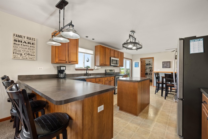 103 Evergreen, KIRKLAND, Illinois 60146, 5 Bedrooms Bedrooms, ,3 BathroomsBathrooms,House,For Sale,Evergreen,202605210