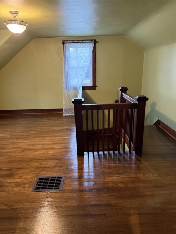 73 Sunset, FREEPORT, Illinois 61032, 3 Bedrooms Bedrooms, ,1 BathroomBathrooms,House,For Sale,Sunset,202604976