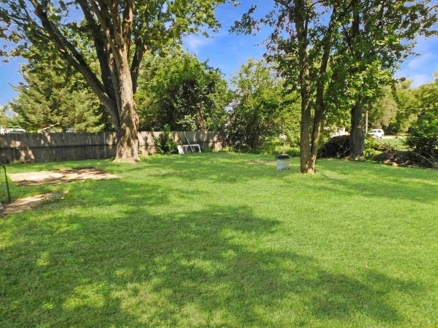 519 Ravine, SOUTH BELOIT, Illinois 61080, 2 Bedrooms Bedrooms, ,1 BathroomBathrooms,House,For Sale,Ravine,202605212