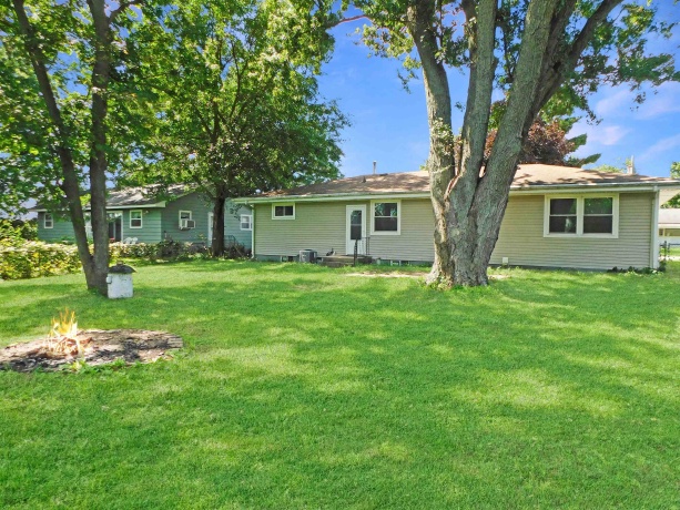 519 Ravine, SOUTH BELOIT, Illinois 61080, 2 Bedrooms Bedrooms, ,1 BathroomBathrooms,House,For Sale,Ravine,202605212