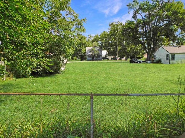 519 Ravine, SOUTH BELOIT, Illinois 61080, 2 Bedrooms Bedrooms, ,1 BathroomBathrooms,House,For Sale,Ravine,202605212