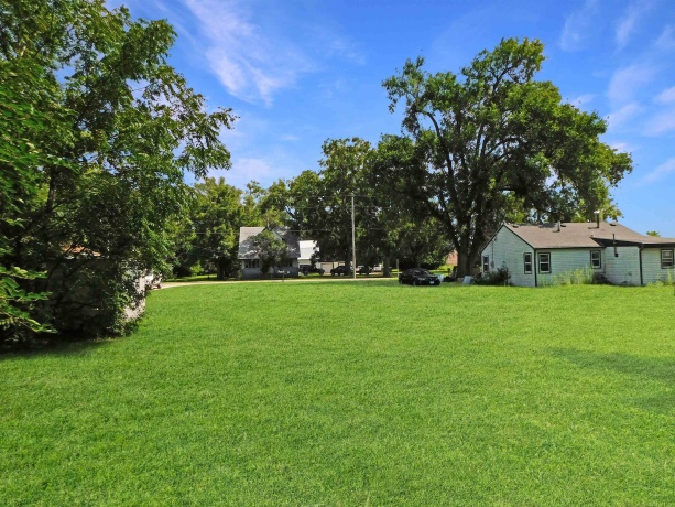 519 Ravine, SOUTH BELOIT, Illinois 61080, 2 Bedrooms Bedrooms, ,1 BathroomBathrooms,House,For Sale,Ravine,202605212