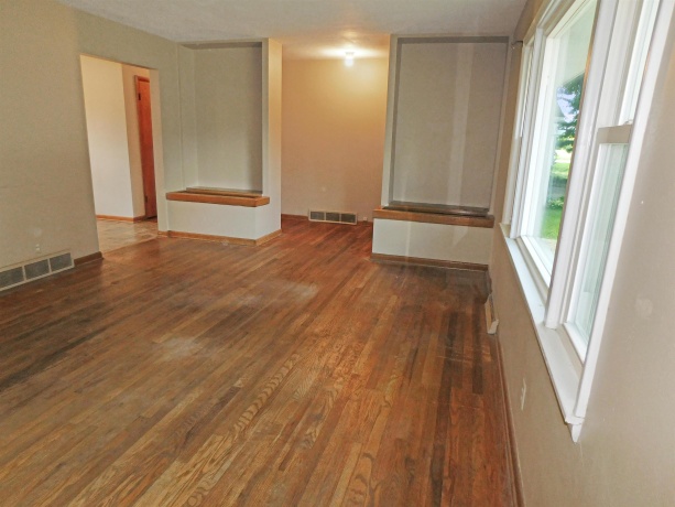 519 Ravine, SOUTH BELOIT, Illinois 61080, 2 Bedrooms Bedrooms, ,1 BathroomBathrooms,House,For Sale,Ravine,202605212