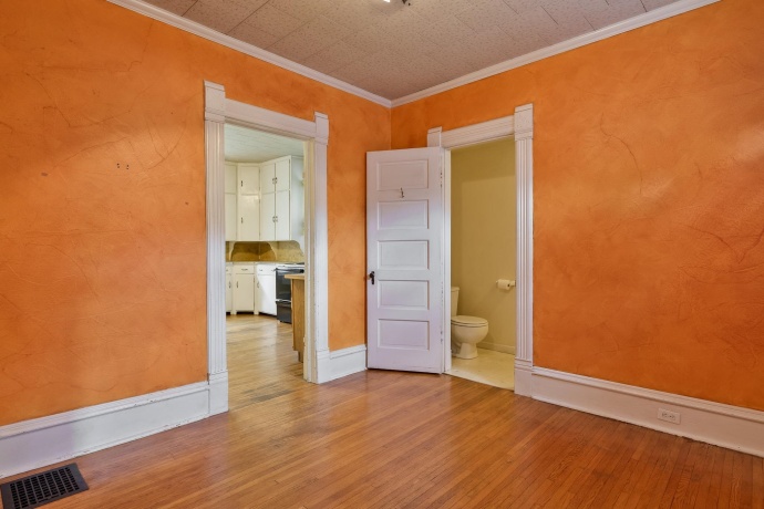 704 irving, ROCKFORD, Illinois 61101, 3 Bedrooms Bedrooms, ,1 BathroomBathrooms,House,For Sale,irving,202605232