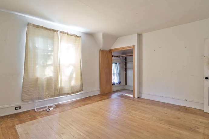 704 irving, ROCKFORD, Illinois 61101, 3 Bedrooms Bedrooms, ,1 BathroomBathrooms,House,For Sale,irving,202605232