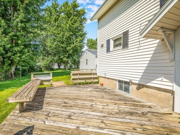 15 Walnut, Cedarville, Illinois 61013, 2 Bedrooms Bedrooms, ,1 BathroomBathrooms,House,For Sale,Walnut,202605249