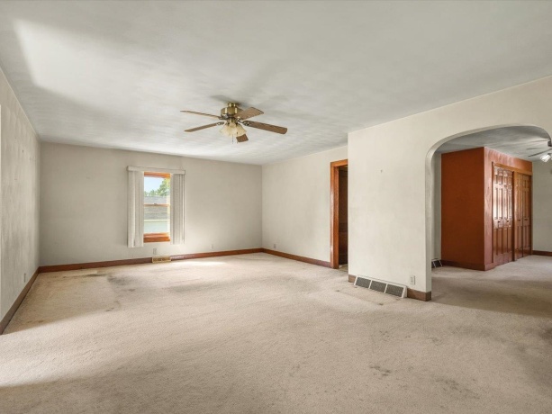 15 Walnut, Cedarville, Illinois 61013, 2 Bedrooms Bedrooms, ,1 BathroomBathrooms,House,For Sale,Walnut,202605249