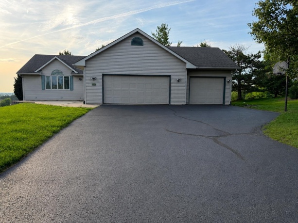 7650 Hawks Ridge, MACHESNEY PARK, Illinois 61115, 4 Bedrooms Bedrooms, ,3 BathroomsBathrooms,House,For Sale,Hawks Ridge,202605250