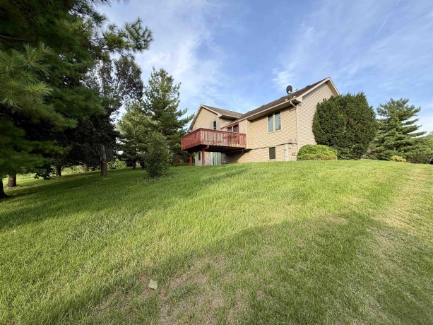7650 Hawks Ridge, MACHESNEY PARK, Illinois 61115, 4 Bedrooms Bedrooms, ,3 BathroomsBathrooms,House,For Sale,Hawks Ridge,202605250