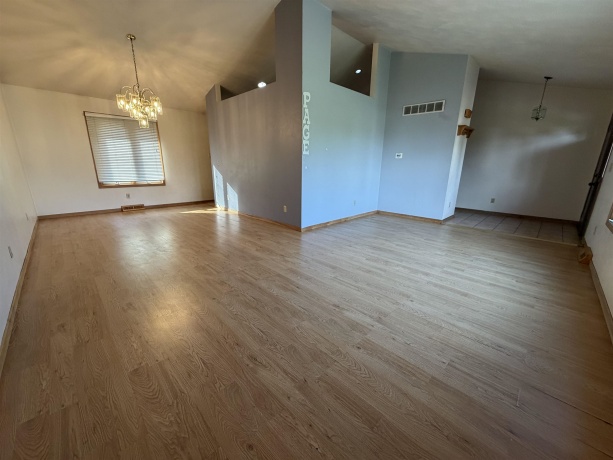 7650 Hawks Ridge, MACHESNEY PARK, Illinois 61115, 4 Bedrooms Bedrooms, ,3 BathroomsBathrooms,House,For Sale,Hawks Ridge,202605250