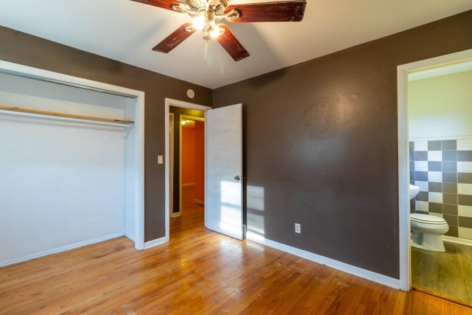 303 Hough, MACHESNEY PARK, Illinois 61115, 3 Bedrooms Bedrooms, ,1 BathroomBathrooms,House,For Sale,Hough,202605253