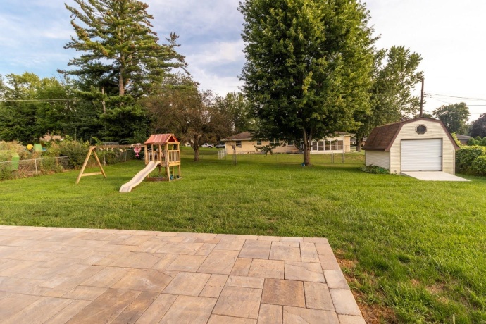 303 Hough, MACHESNEY PARK, Illinois 61115, 3 Bedrooms Bedrooms, ,1 BathroomBathrooms,House,For Sale,Hough,202605253