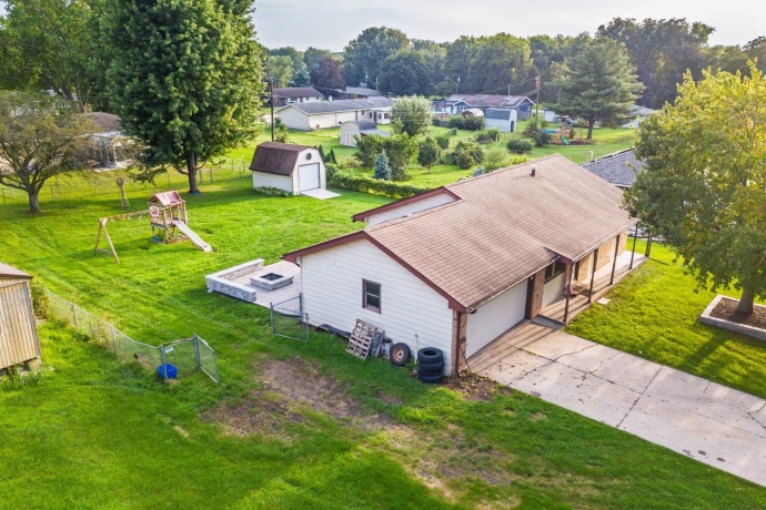 303 Hough, MACHESNEY PARK, Illinois 61115, 3 Bedrooms Bedrooms, ,1 BathroomBathrooms,House,For Sale,Hough,202605253