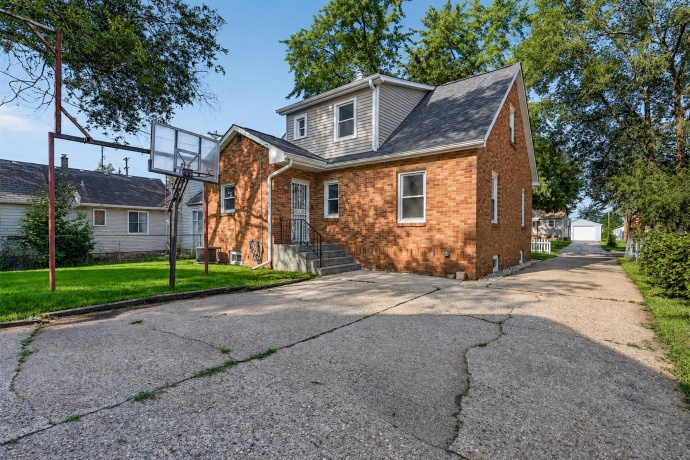 2730 Bildahl, ROCKFORD, Illinois 61109, 4 Bedrooms Bedrooms, ,2 BathroomsBathrooms,House,For Sale,Bildahl,202605254