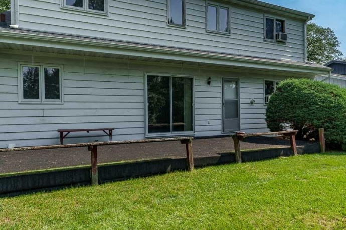 5803 CLARENDON, ROCKFORD, Illinois 61114, 4 Bedrooms Bedrooms, ,2 BathroomsBathrooms,House,For Sale,CLARENDON,202605255