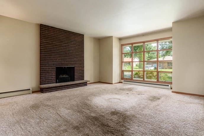 5803 CLARENDON, ROCKFORD, Illinois 61114, 4 Bedrooms Bedrooms, ,2 BathroomsBathrooms,House,For Sale,CLARENDON,202605255