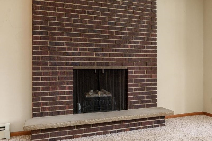 5803 CLARENDON, ROCKFORD, Illinois 61114, 4 Bedrooms Bedrooms, ,2 BathroomsBathrooms,House,For Sale,CLARENDON,202605255