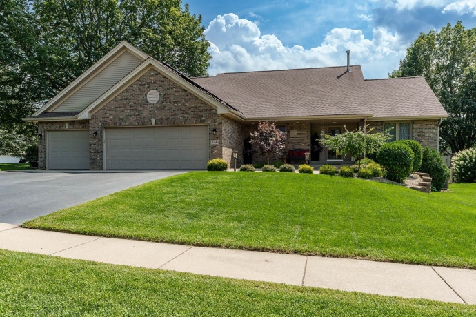 5949 Deerwood, ROSCOE, Illinois 61073, 5 Bedrooms Bedrooms, ,3 BathroomsBathrooms,House,For Sale,Deerwood,202605256