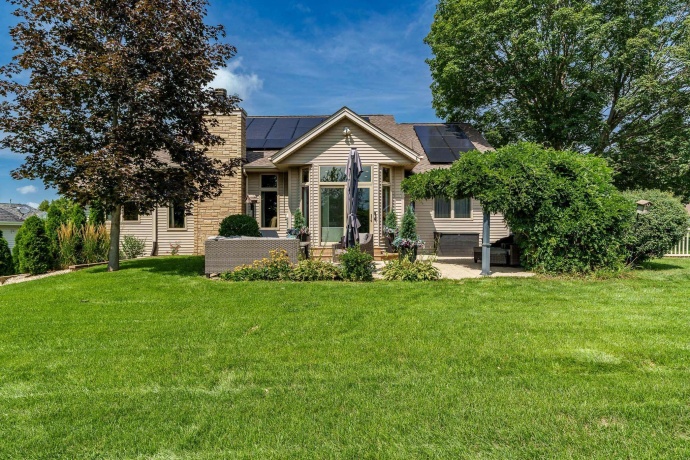 5949 Deerwood, ROSCOE, Illinois 61073, 5 Bedrooms Bedrooms, ,3 BathroomsBathrooms,House,For Sale,Deerwood,202605256