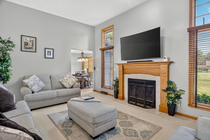 7848 Moore Hill, BELVIDERE, Illinois 61008, 3 Bedrooms Bedrooms, ,3 BathroomsBathrooms,House,For Sale,Moore Hill,202605260