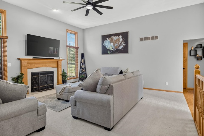 7848 Moore Hill, BELVIDERE, Illinois 61008, 3 Bedrooms Bedrooms, ,3 BathroomsBathrooms,House,For Sale,Moore Hill,202605260