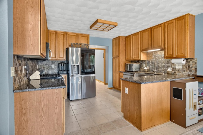 7848 Moore Hill, BELVIDERE, Illinois 61008, 3 Bedrooms Bedrooms, ,3 BathroomsBathrooms,House,For Sale,Moore Hill,202605260