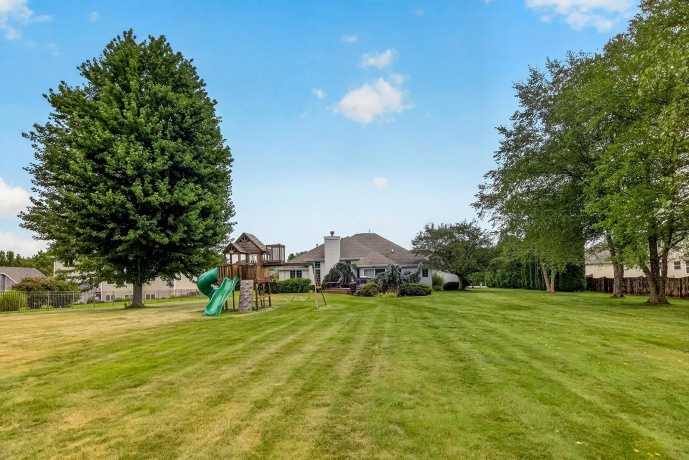 7848 Moore Hill, BELVIDERE, Illinois 61008, 3 Bedrooms Bedrooms, ,3 BathroomsBathrooms,House,For Sale,Moore Hill,202605260