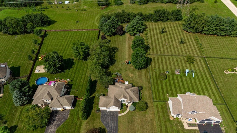 7848 Moore Hill, BELVIDERE, Illinois 61008, 3 Bedrooms Bedrooms, ,3 BathroomsBathrooms,House,For Sale,Moore Hill,202605260