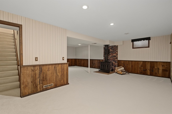 618 Clinton, GALENA, Illinois 61036, 3 Bedrooms Bedrooms, ,2 BathroomsBathrooms,House,For Sale,Clinton,202605261